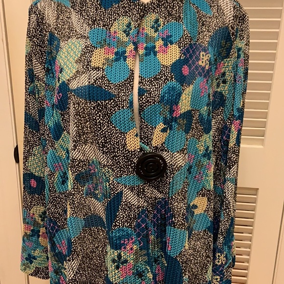 16. IC By Connie K Asymmetrical Jacket in Teal - Picture 6 of 16